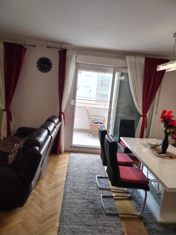 Deluxe Apartment Manuela With Balcony Top Center Split Eksteriør billede