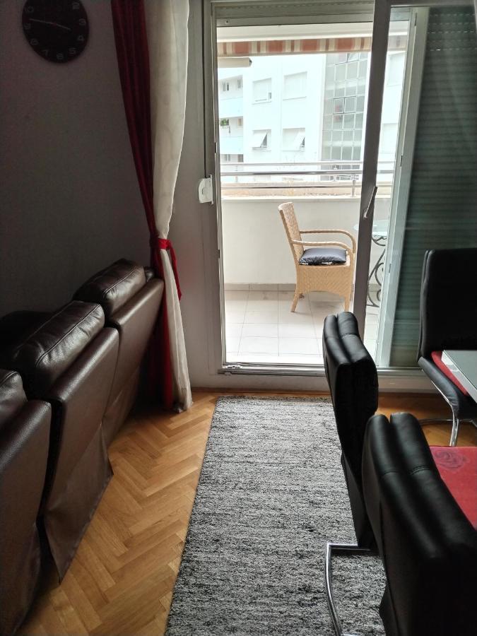 Deluxe Apartment Manuela With Balcony Top Center Split Eksteriør billede