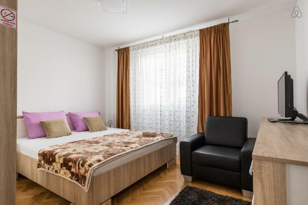 Deluxe Apartment Manuela With Balcony Top Center Split Eksteriør billede